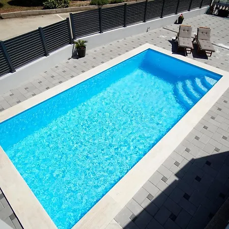 Lulic Apartamento Zadar